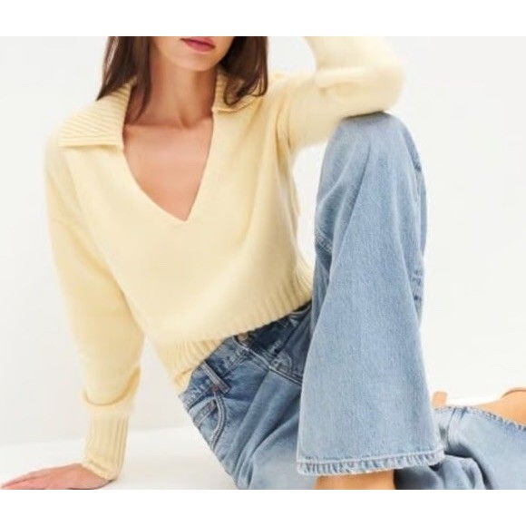 Reformation Women’s Beckie Cashmere Collared Sweater in Cream  Oversized Sz S - Picture 1 of 15